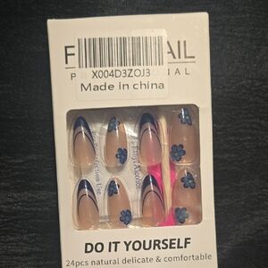 DIY Floral Nail Art Kit - Blue and Pink